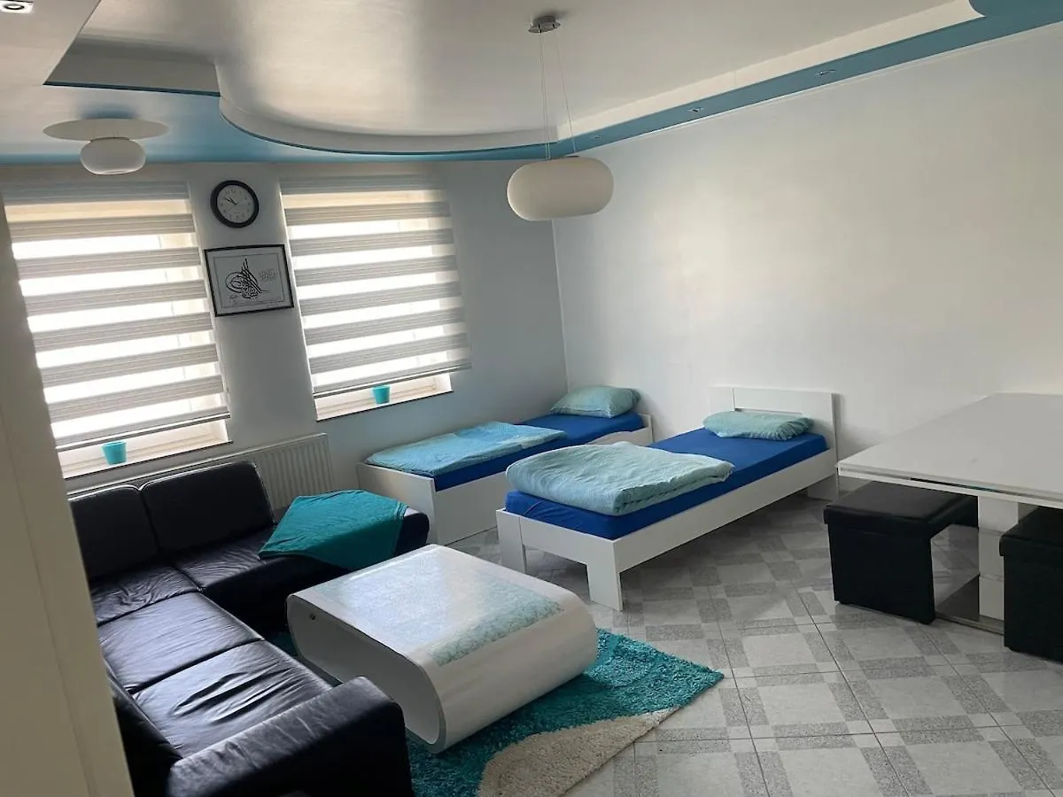 2 Zimmer Whg In Hannover Naehe Zentrum Mit Whirlpool Und Nahen Oeffentliche Verkehrsmitteln Apartment